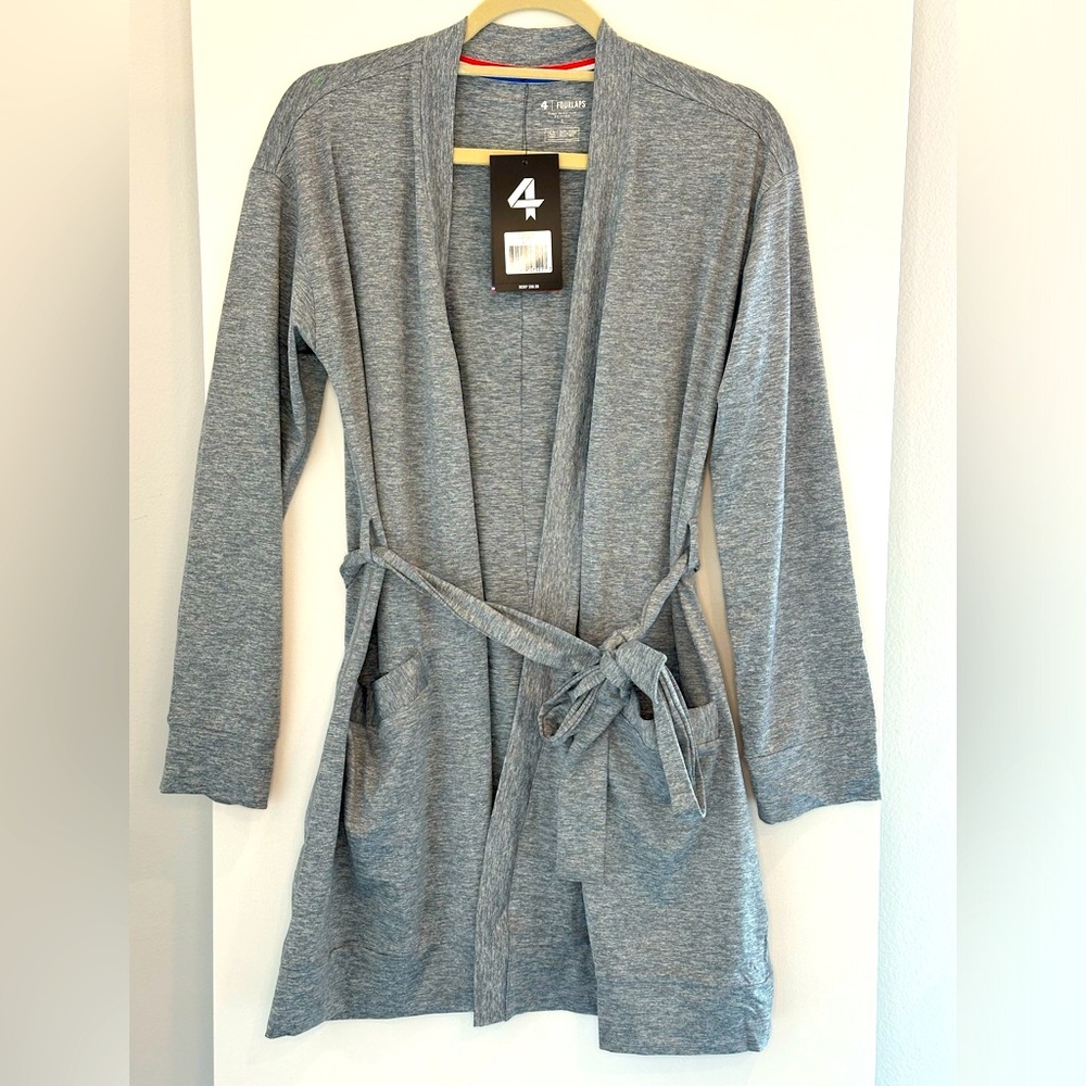 NWT Fourlaps Stratus Wrap Grey Heather